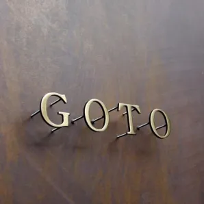 Интерьерные вывески и слова